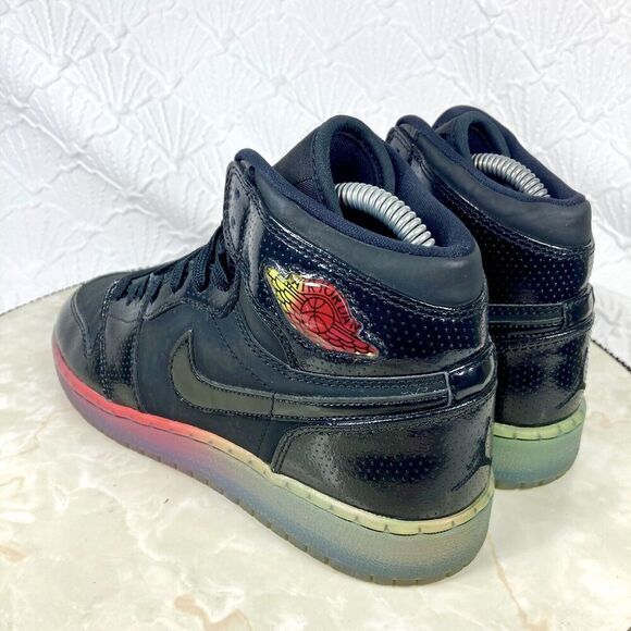 Nike Air Jordan 1 Retro Hi GS Sneakers Y (4.5) W(6) Black Fuchsia Athletic Shoes - Picture 9 of 14